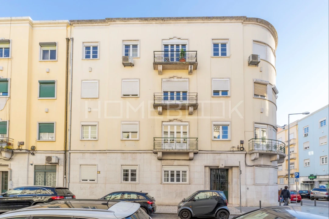 Apartamento T3 para Arrendamento em Areeiro Foto 45