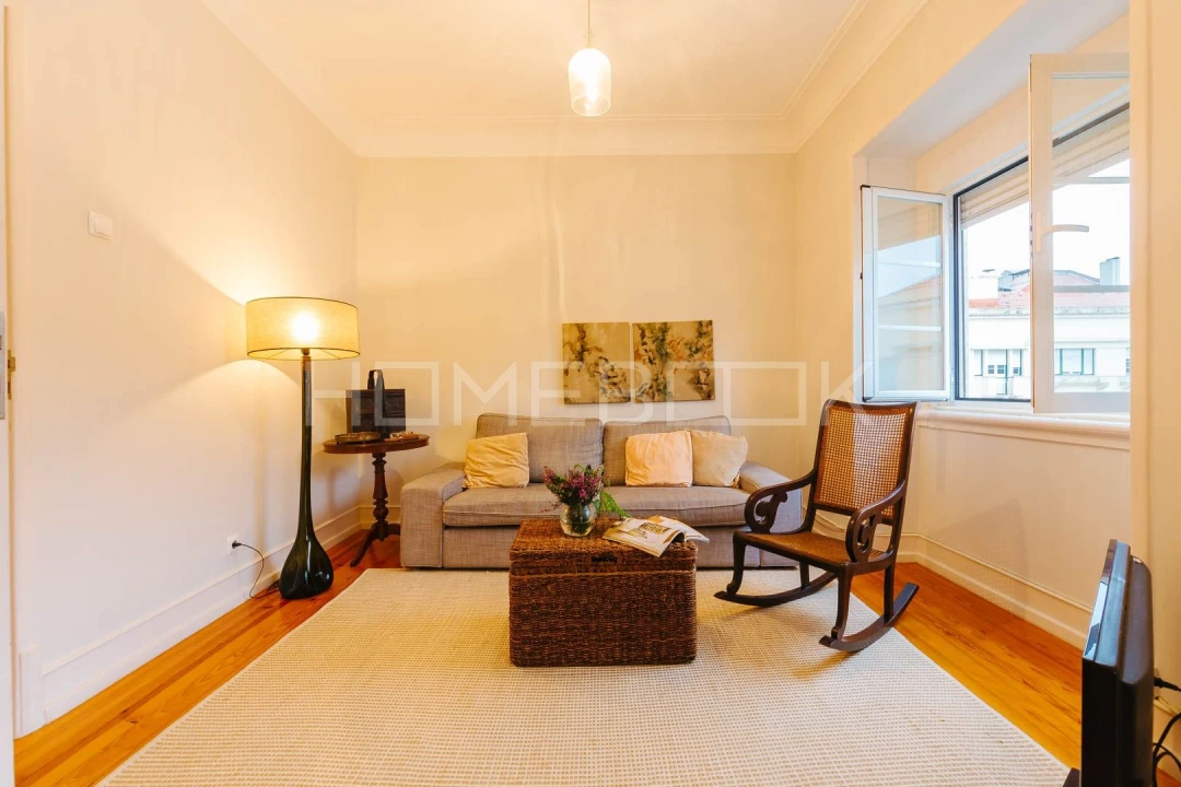 Apartamento T3 para Arrendamento em Areeiro Foto 12