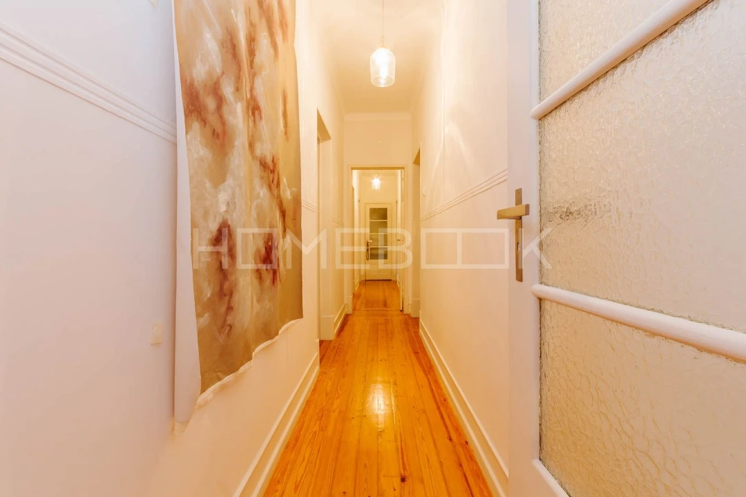 Apartamento T3 para Arrendamento em Areeiro Foto 18