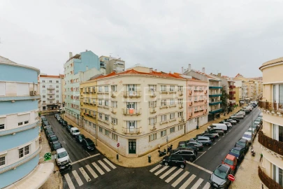 Apartamento T3 para Arrendamento em Areeiro