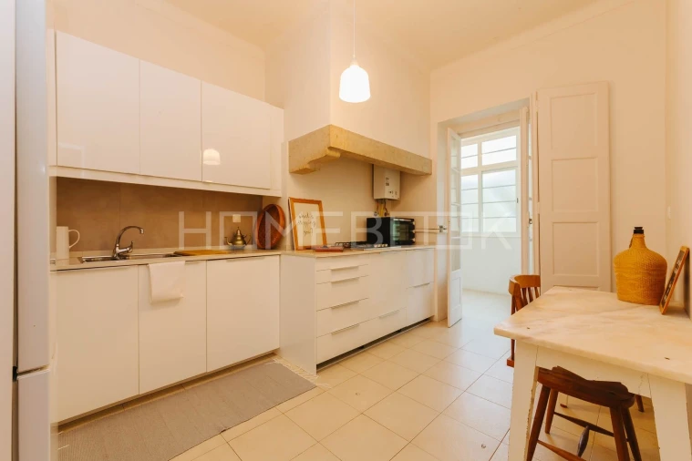 Apartamento T3 para Arrendamento em Areeiro Foto 36