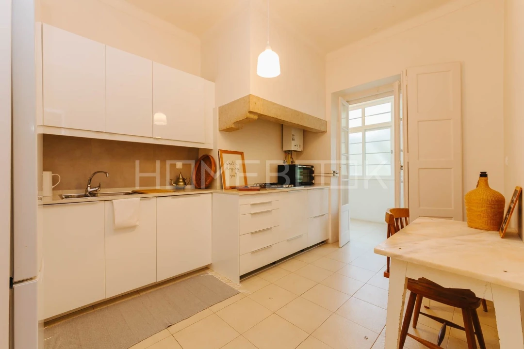 Apartamento T3 para Arrendamento em Areeiro Foto 36