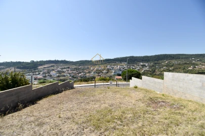 Terreno para Venda em Alhandra, São João dos Montes e Calhandriz