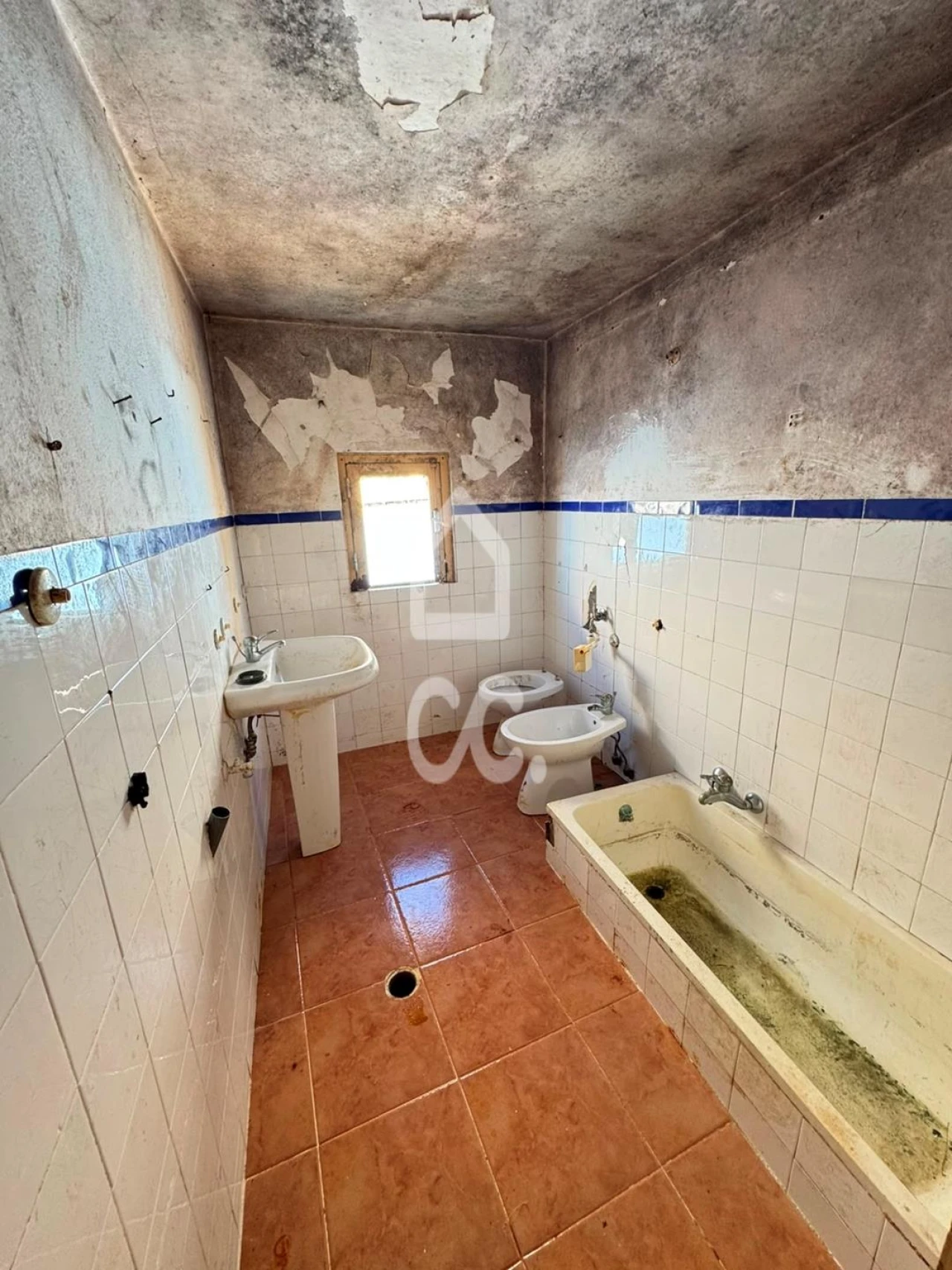 Moradia T1 para Venda em Fanhões Foto 15