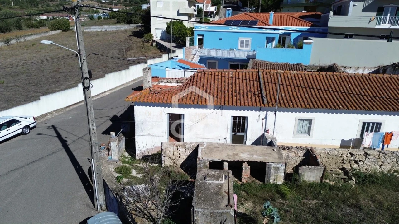 Moradia T1 para Venda em Fanhões Foto 6