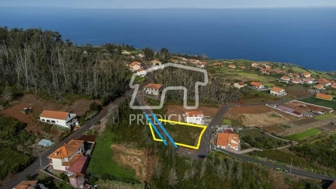 Terreno para Venda em Porto Moniz
