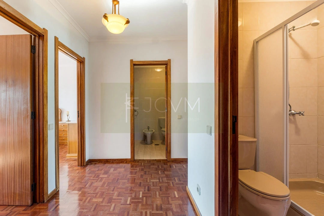 Apartamento T3 para Venda em Vila Cova da Lixa e Borba de Godim Foto 12