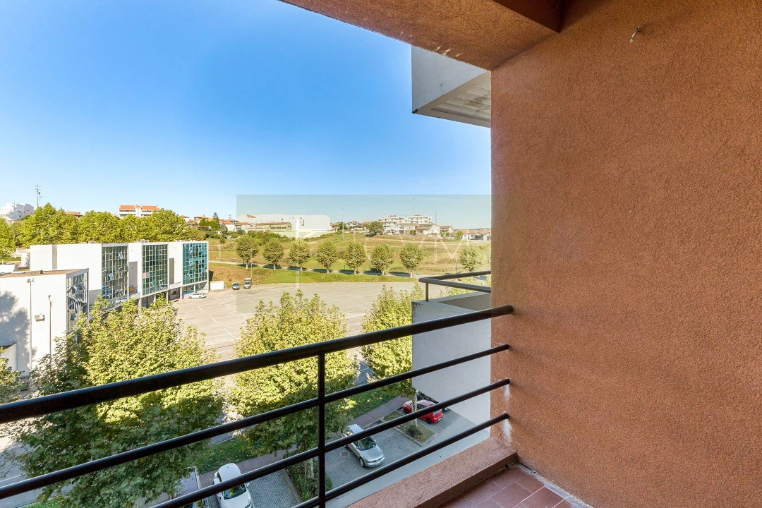 Apartamento T3 para Venda em Vila Cova da Lixa e Borba de Godim Foto 21