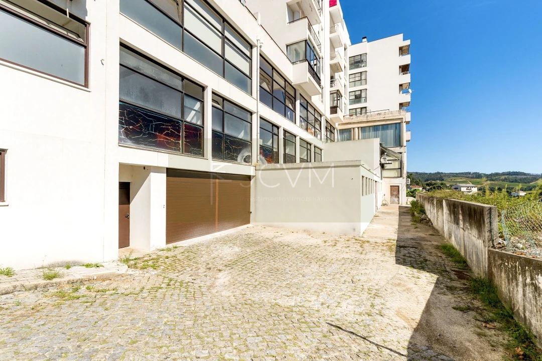 Apartamento T3 para Venda em Vila Cova da Lixa e Borba de Godim Foto 24