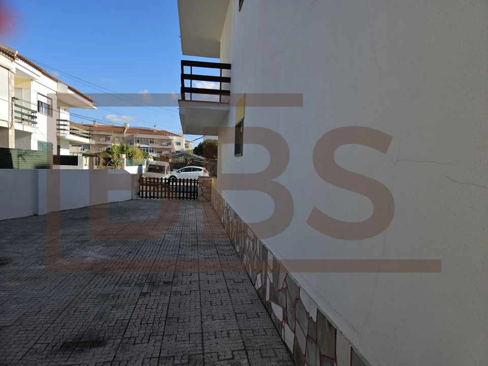 Apartamento T3 para Venda em Samora Correia Foto 22