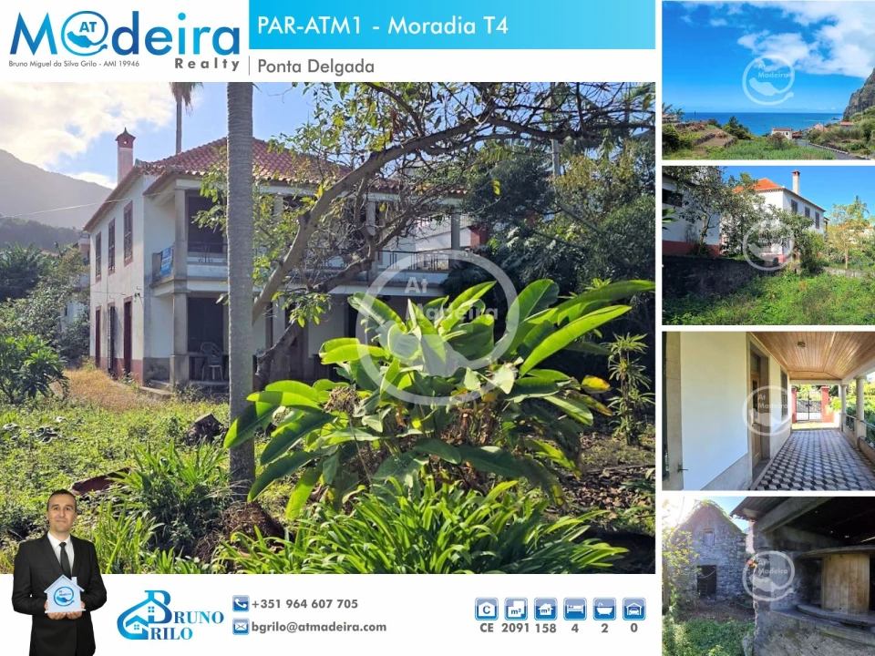 Moradia T4 para Venda em Ponta Delgada Foto 1