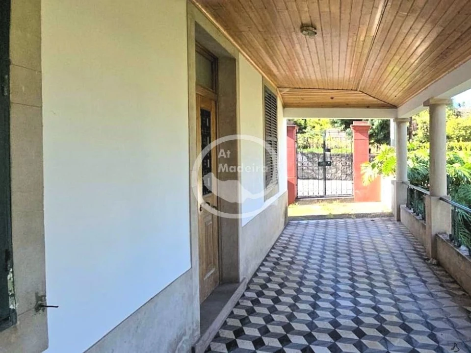 Moradia T4 para Venda em Ponta Delgada Foto 11