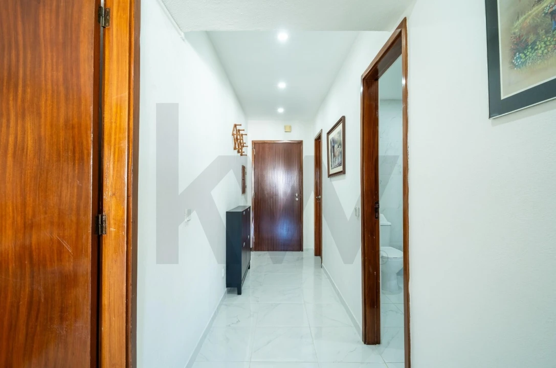Apartamento T1 para Venda em Portimão Foto 14