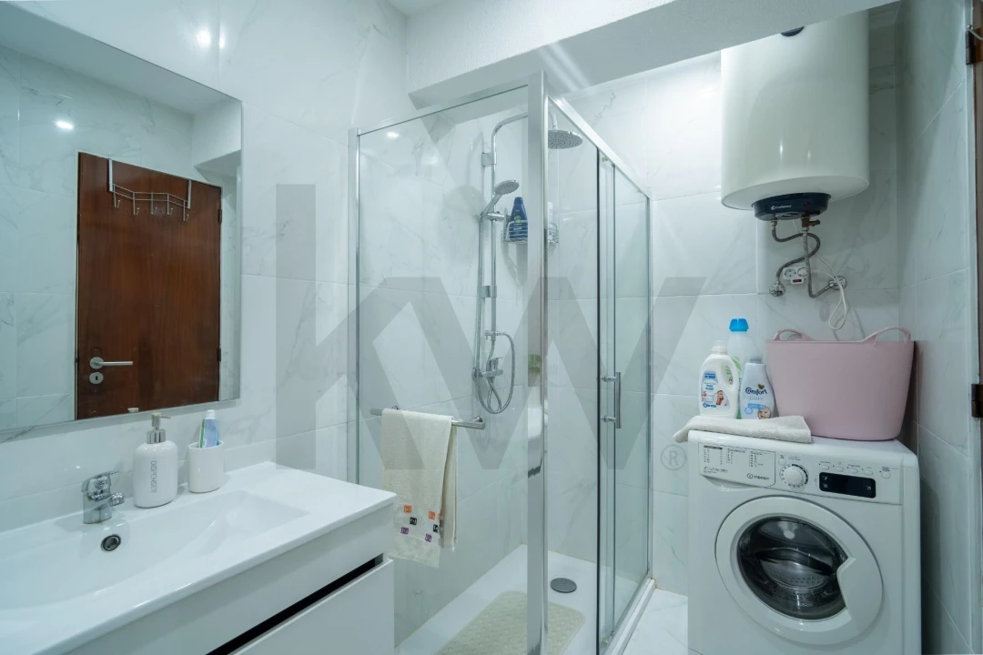 Apartamento T1 para Venda em Portimão Foto 18