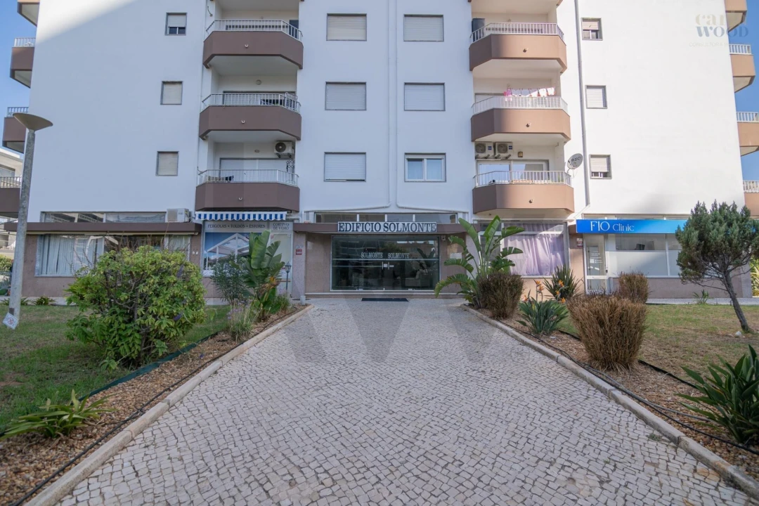 Apartamento T2 para Venda em Portimão Foto 38
