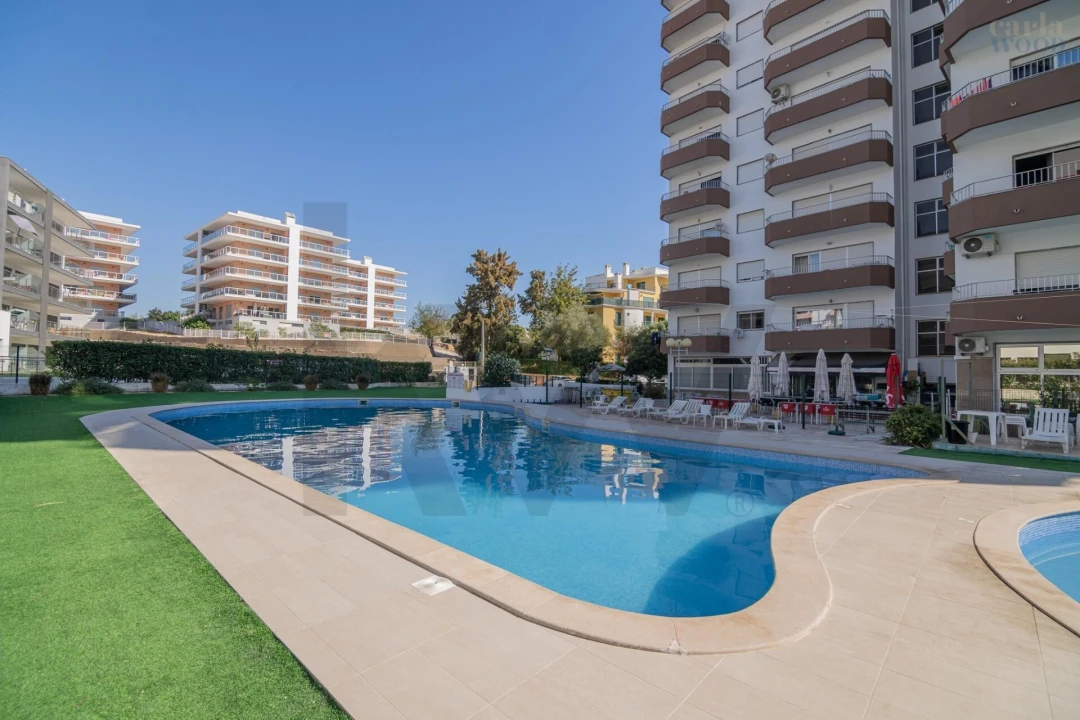 Apartamento T2 para Venda em Portimão Foto 34