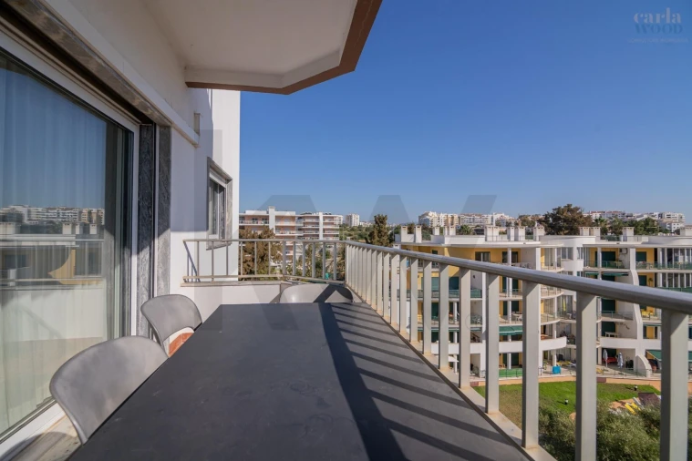 Apartamento T2 para Venda em Portimão Foto 19