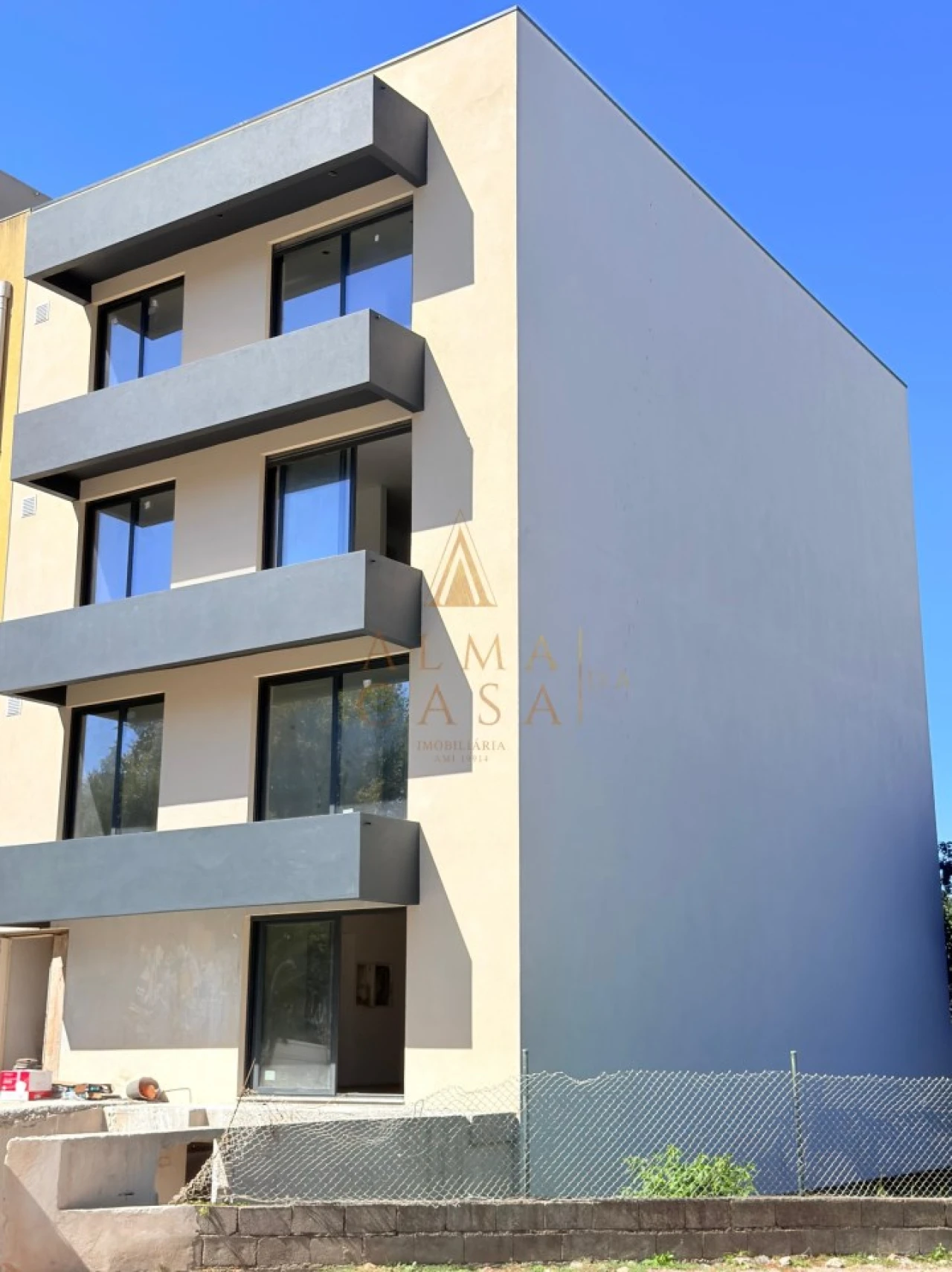 Apartamento T2 para Venda em Ermesinde Foto 4