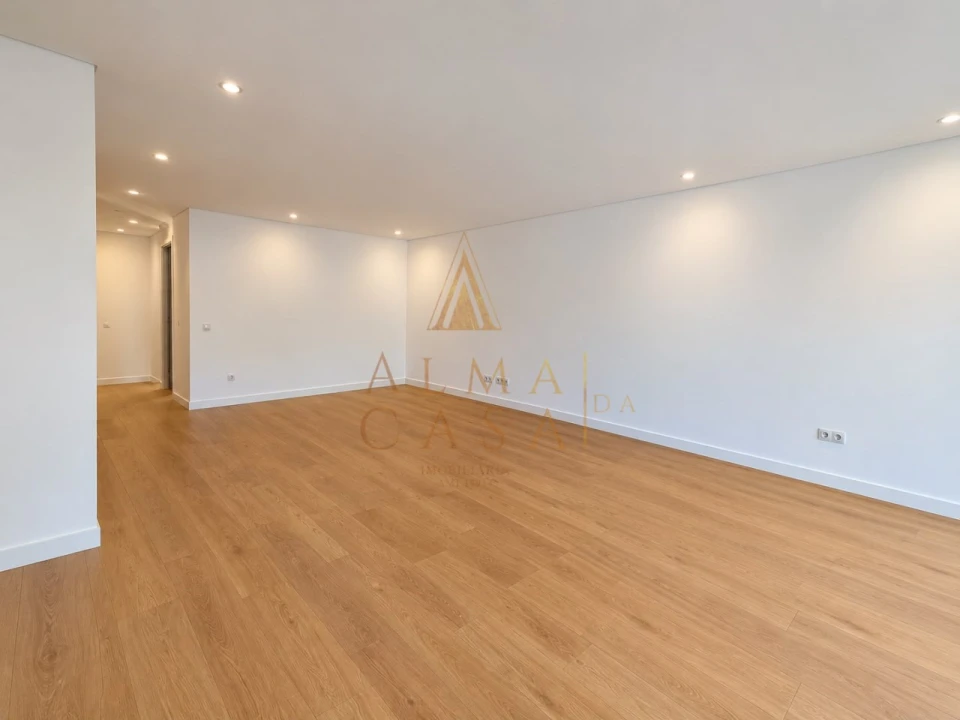 Apartamento T2 para Venda em Ermesinde Foto 7