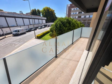 Apartamento T2 para Venda em Ermesinde