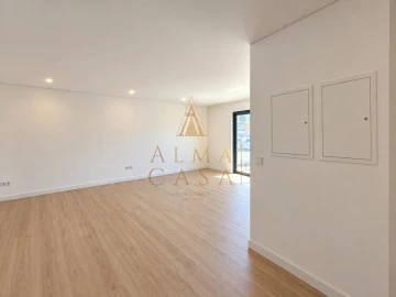Apartamento T2 para Venda em Ermesinde