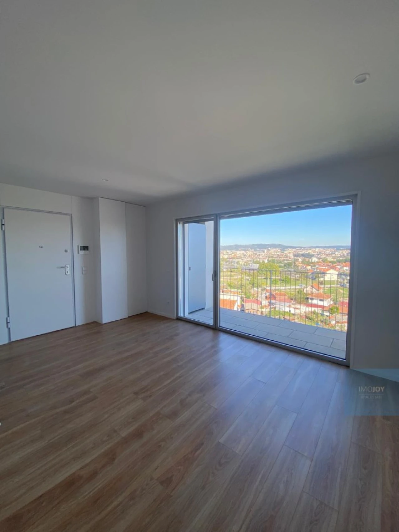 Apartamento T1 para Venda em Campanhã Foto 2