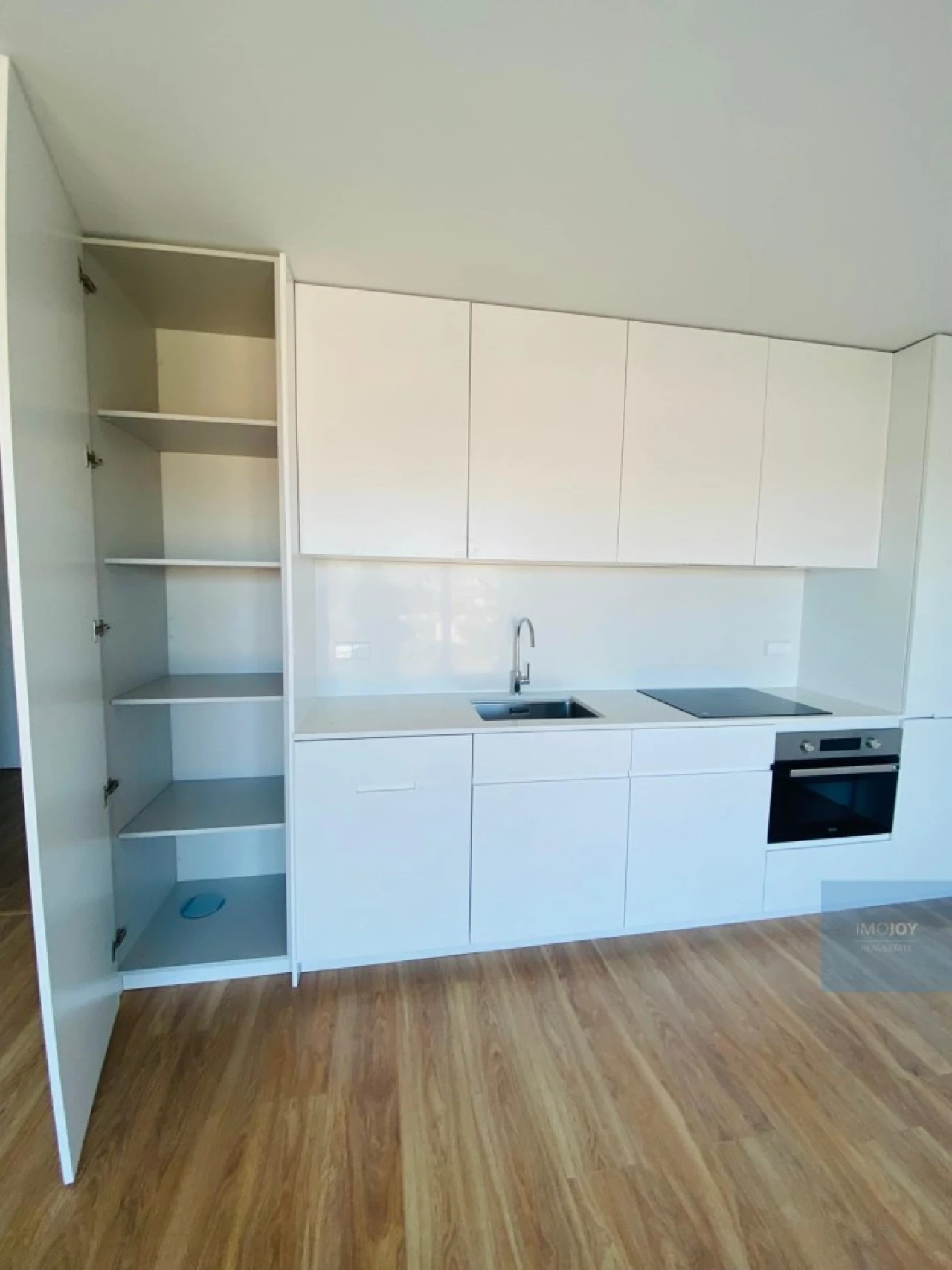 Apartamento T1 para Venda em Campanhã Foto 7