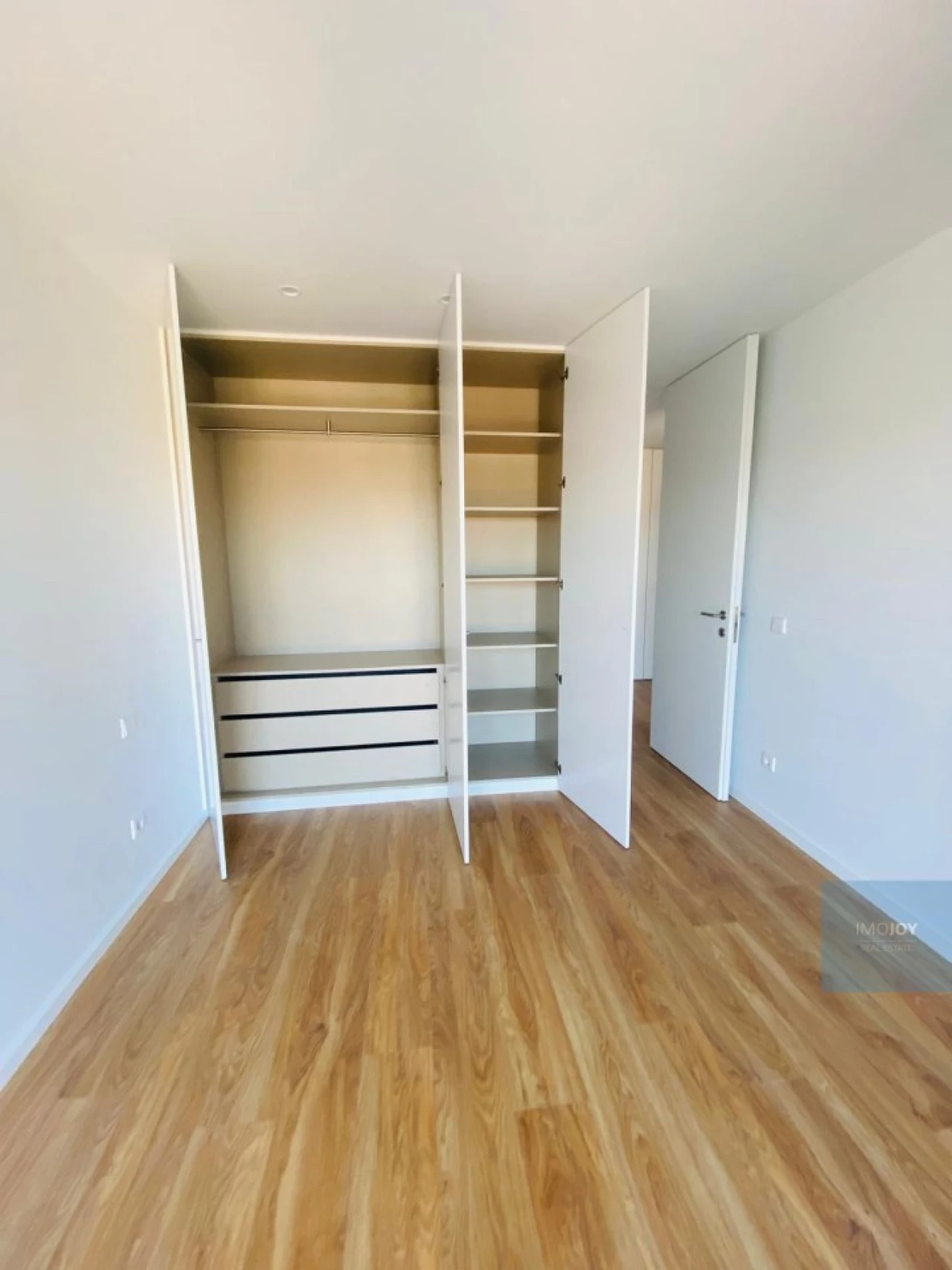 Apartamento T1 para Venda em Campanhã Foto 13