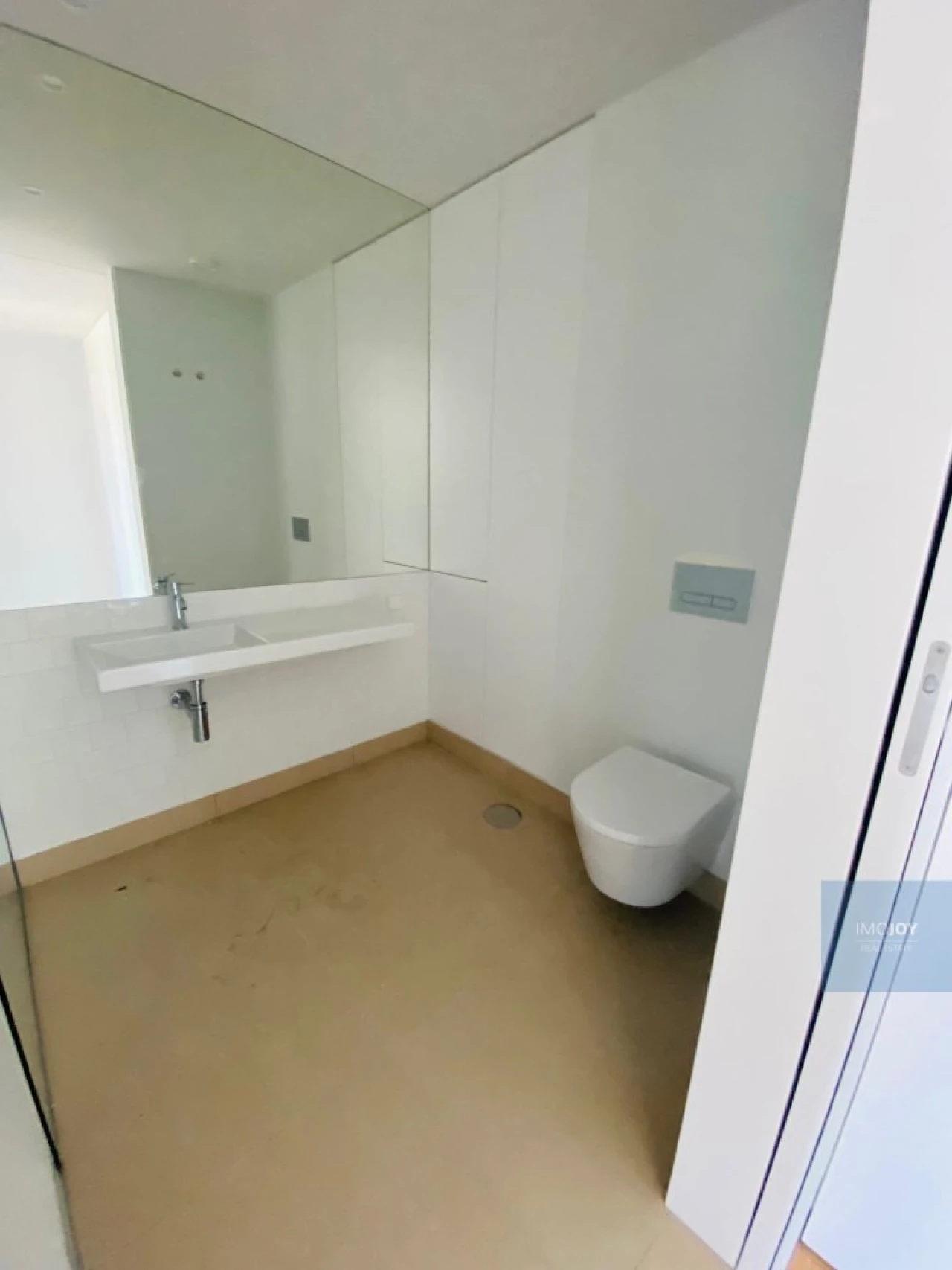 Apartamento T1 para Venda em Campanhã Foto 15