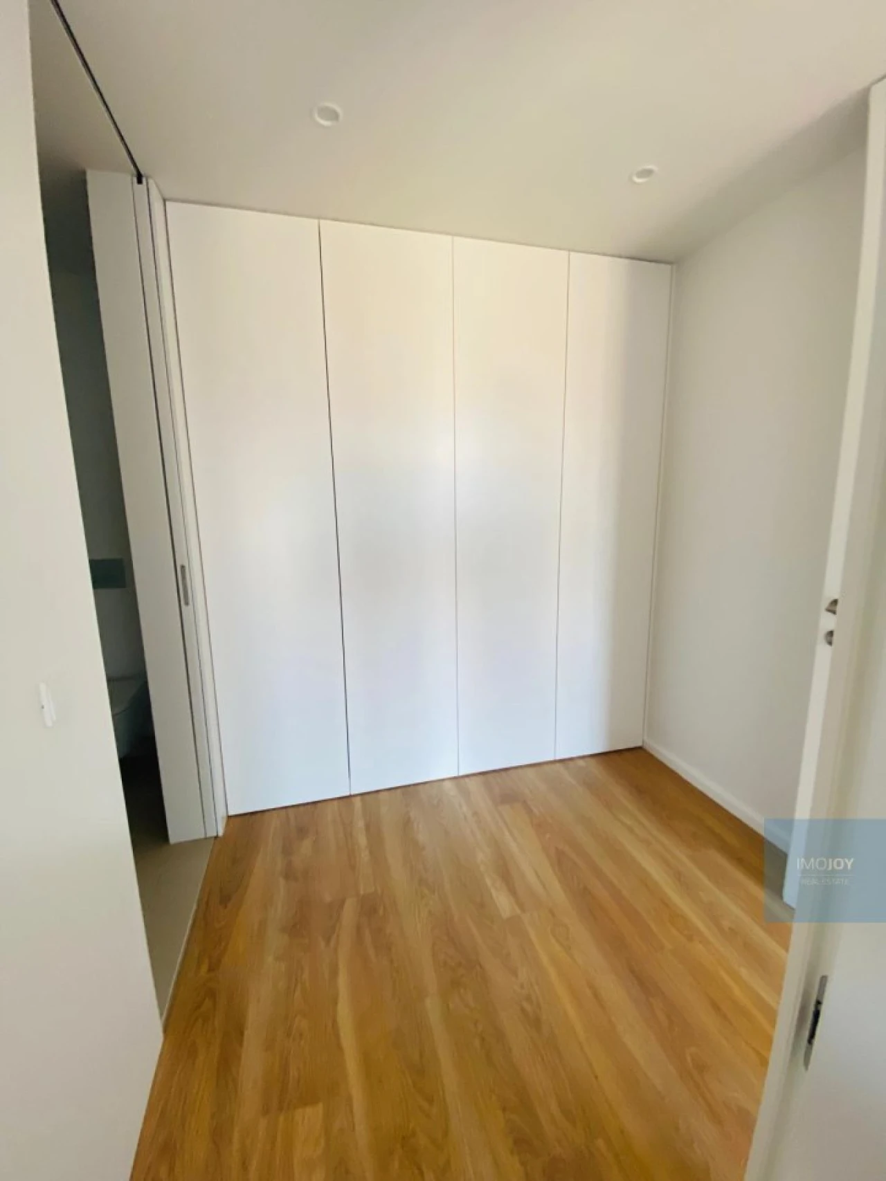Apartamento T1 para Venda em Campanhã Foto 17