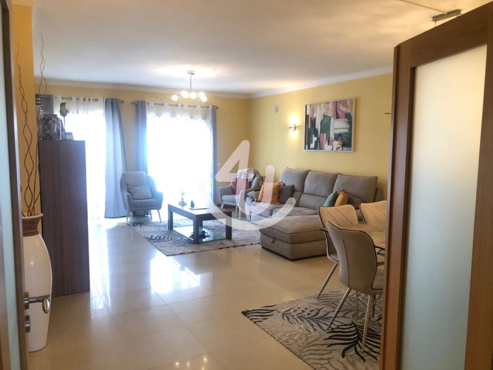 Apartamento T2 para Arrendamento em São Martinho do Porto Foto 10