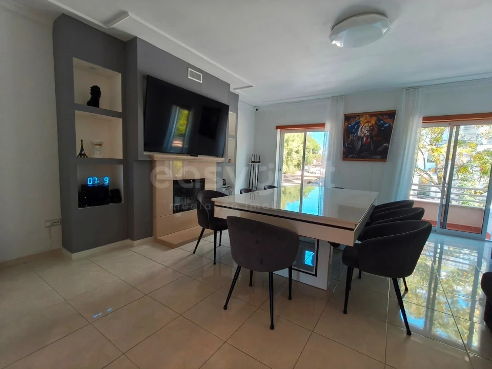 Apartamento T3 para Venda em Marvila, Ribeira Santarém, São Salvador, São Nicolau Foto 1