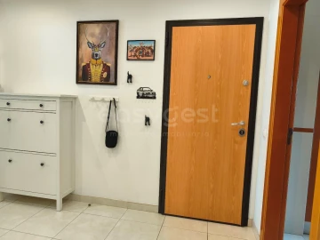 Apartamento T3 para Venda em Marvila, Ribeira Santarém, São Salvador, São Nicolau