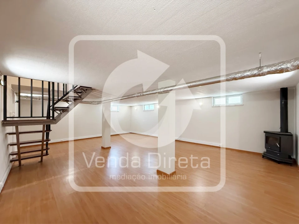 Moradia T3 para Venda em Azeitão (São Lourenço e São Simão) Foto 35