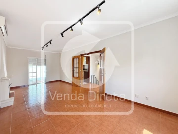 Moradia T3 para Venda em Azeitão (São Lourenço e São Simão)