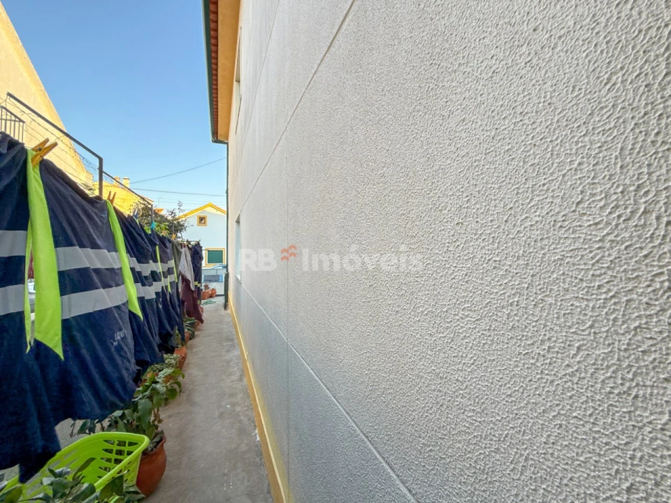 Moradia T3 para Venda em Vila Nova da Barquinha Foto 35