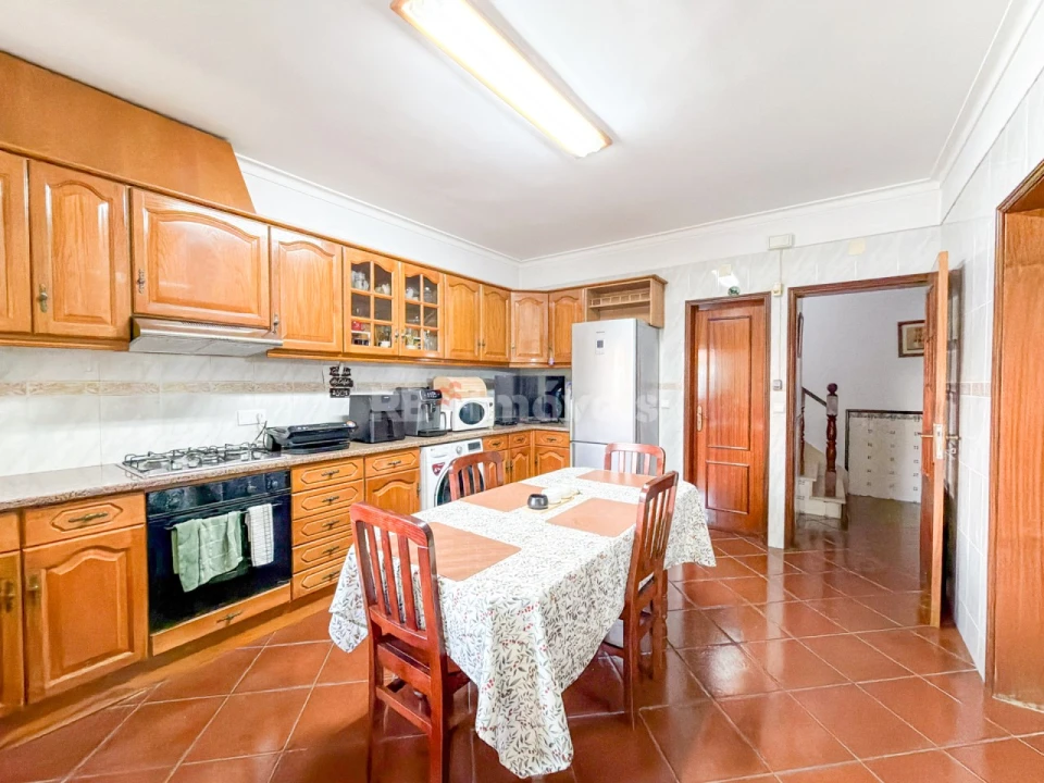Moradia T5 para Venda em Nossa Sra de Fatima Foto 2