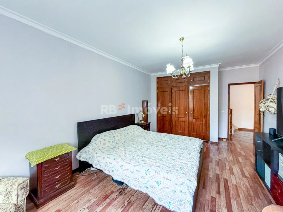 Moradia T5 para Venda em Nossa Sra de Fatima Foto 38