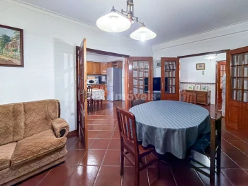 Moradia T5 para Venda em Nossa Sra de Fatima