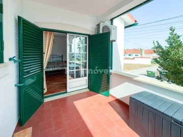 Moradia T5 para Venda em Nossa Sra de Fatima
