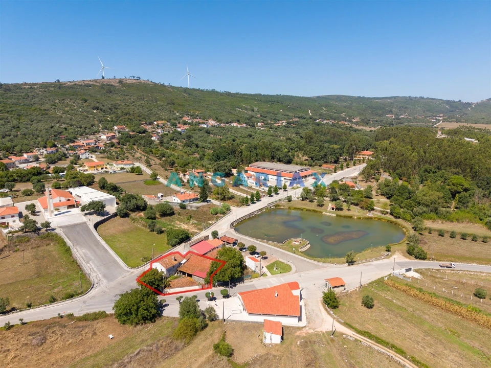 Moradia T5 para Venda em Arrimal e Mendiga Foto 1