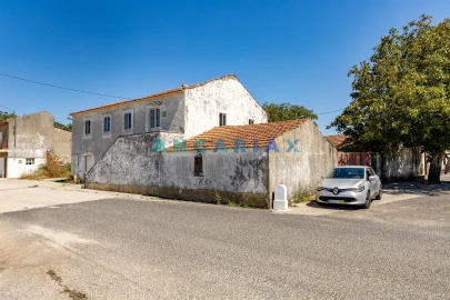 Moradia T5 para Venda em Arrimal e Mendiga