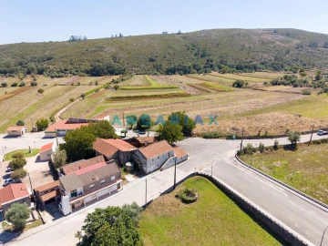 Moradia T5 para Venda em Arrimal e Mendiga