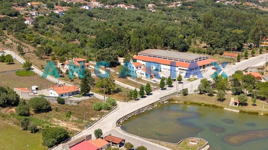 Moradia T5 para Venda em Arrimal e Mendiga