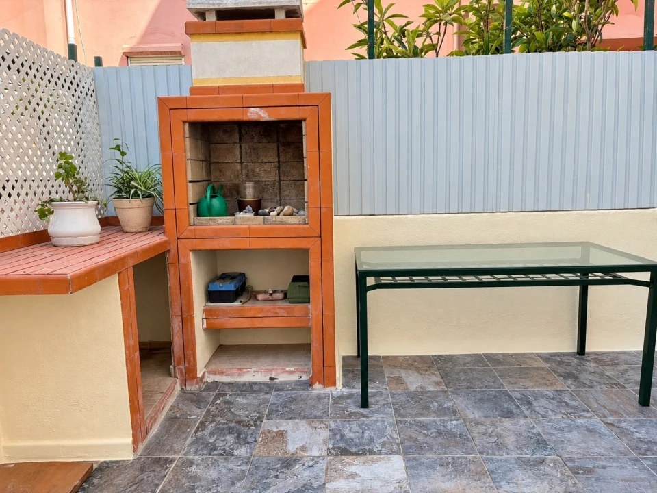 Apartamento T2 para Arrendamento em Venteira Foto 12