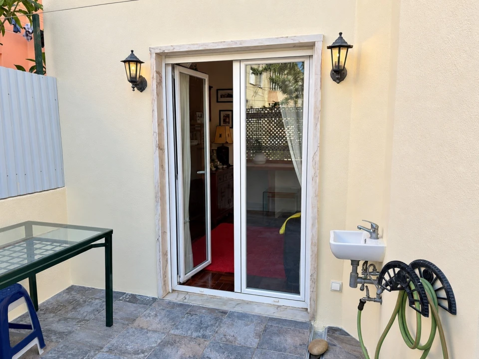 Apartamento T2 para Arrendamento em Venteira Foto 11