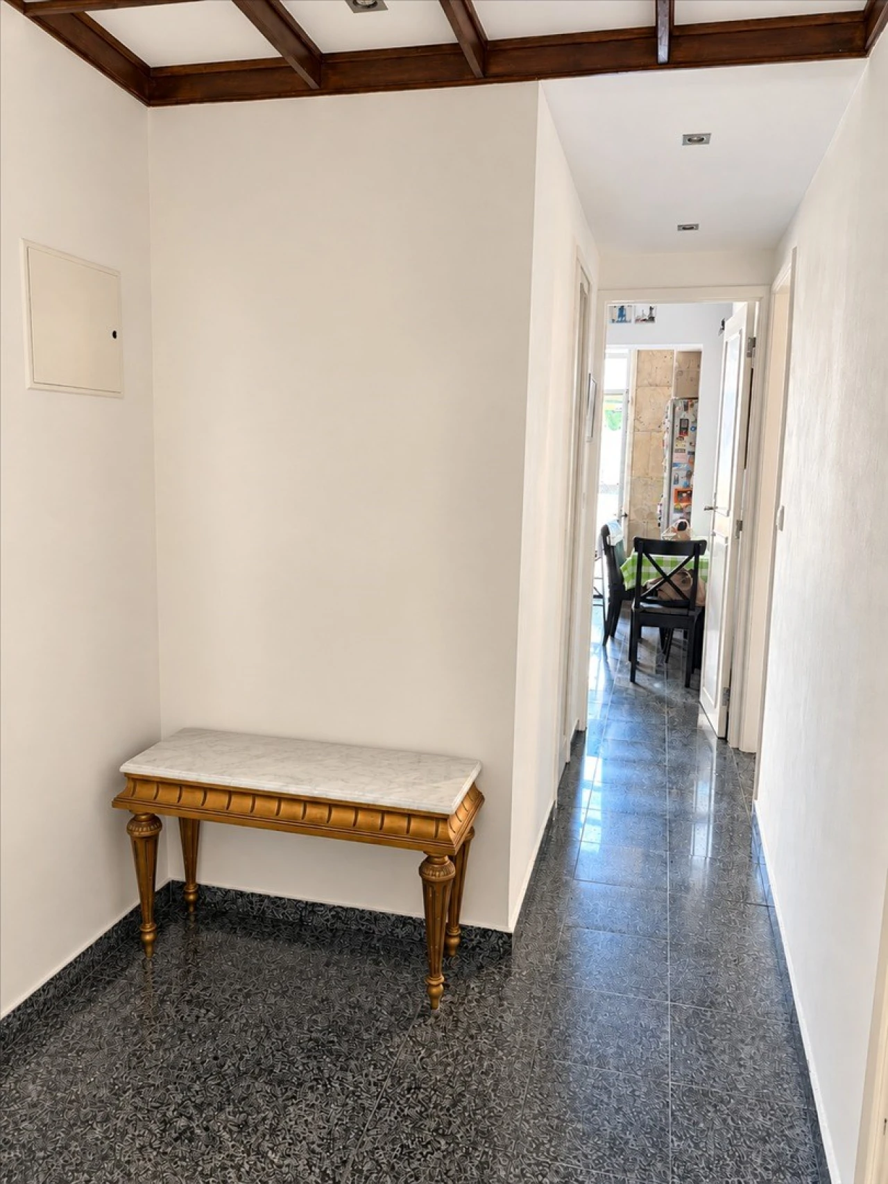 Apartamento T2 para Arrendamento em Venteira Foto 7