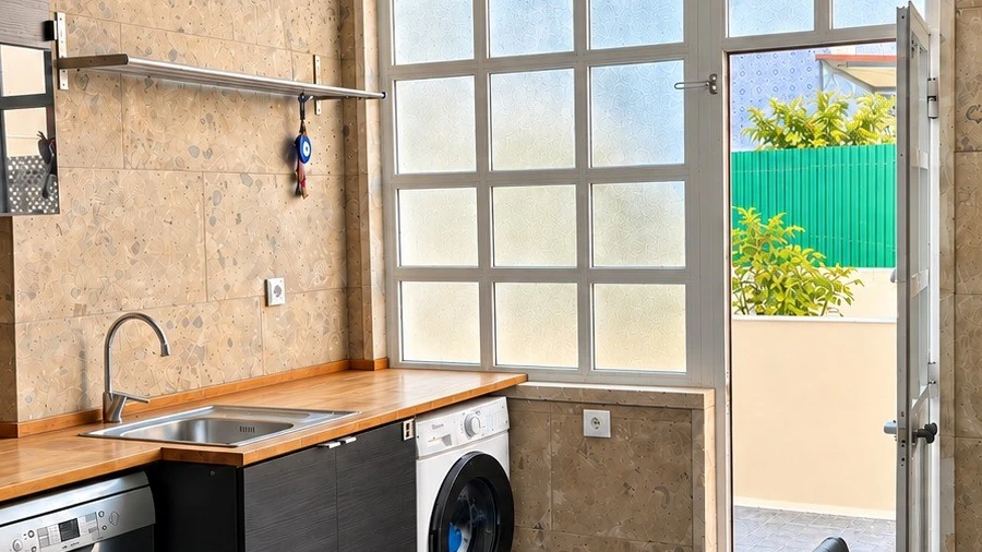 Apartamento T2 para Arrendamento em Venteira