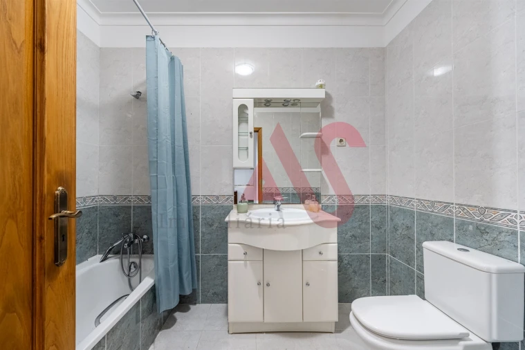 Apartamento T2 para Venda em Apúlia e Fão Foto 15