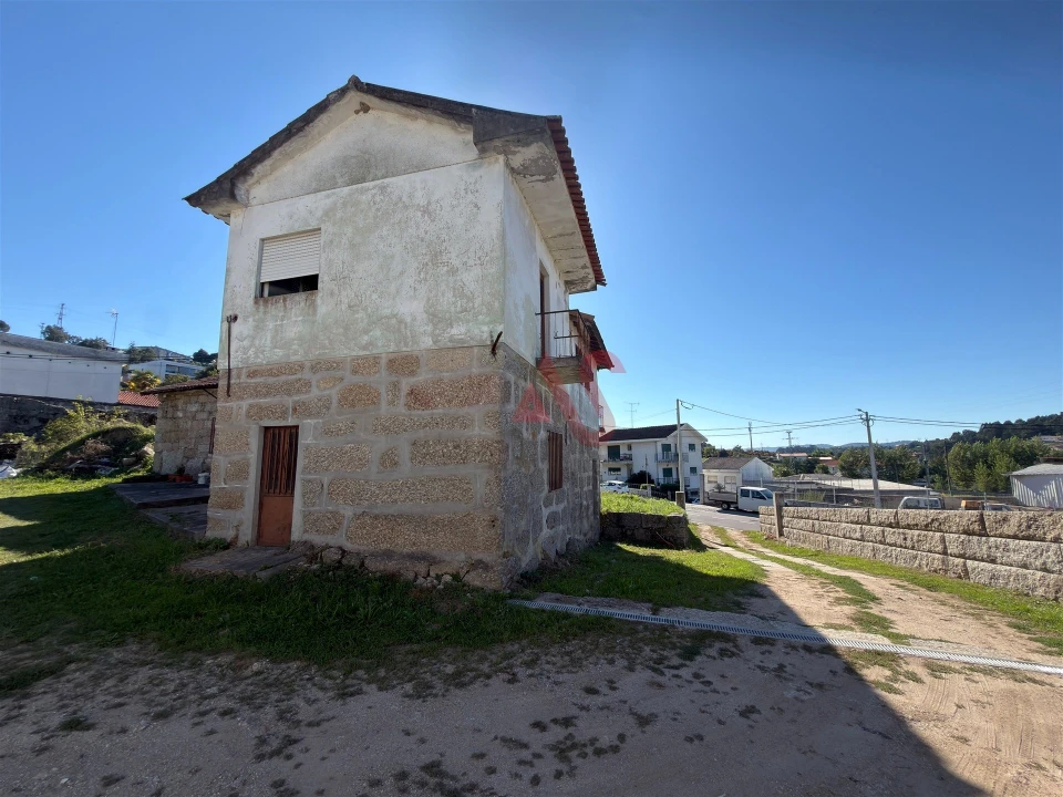 Moradia T3 para Venda em Azurem Foto 15